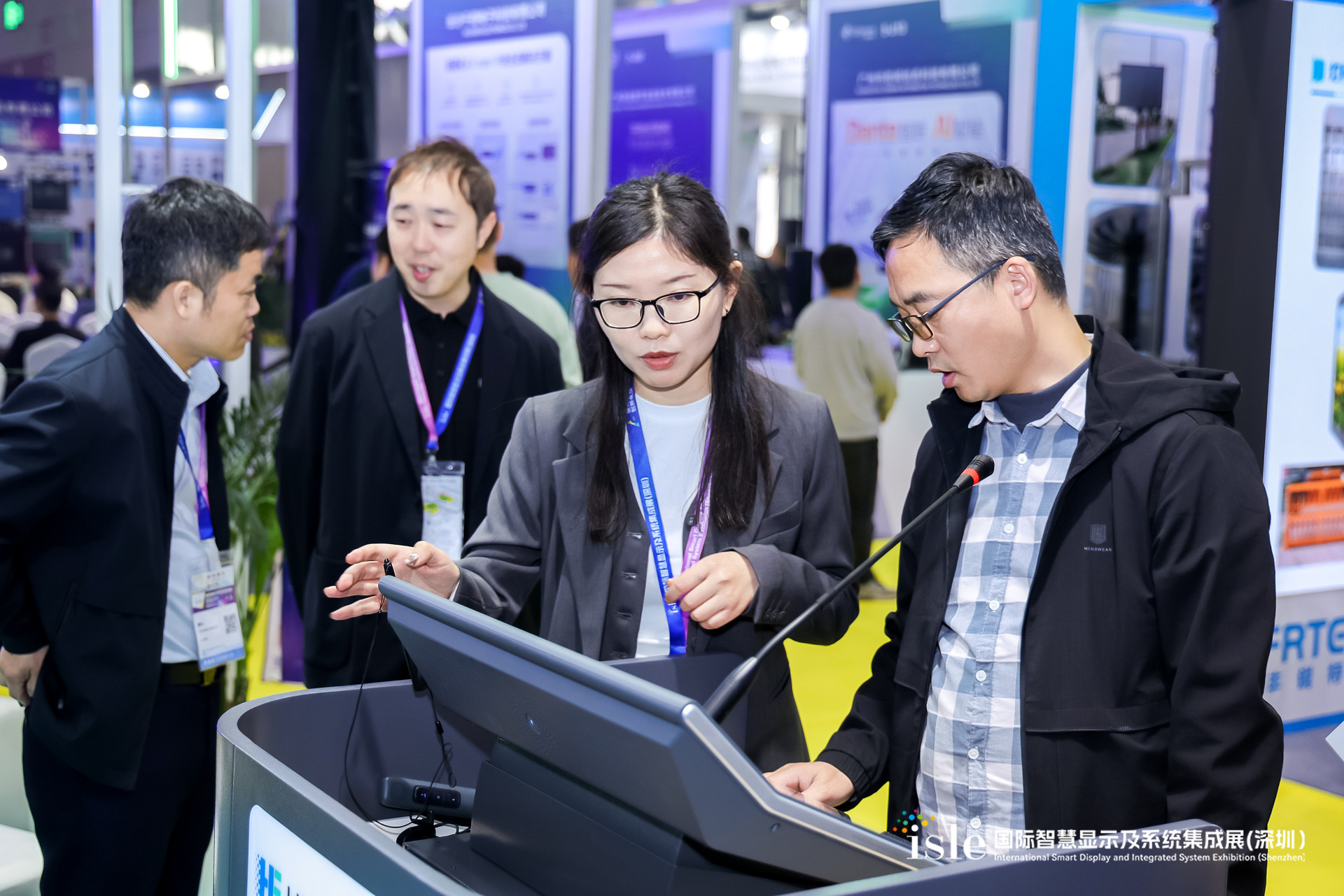 春风启序，智汇京城 | 华璨电子智慧教学全场景方案携亮相第35届北京教育装备展